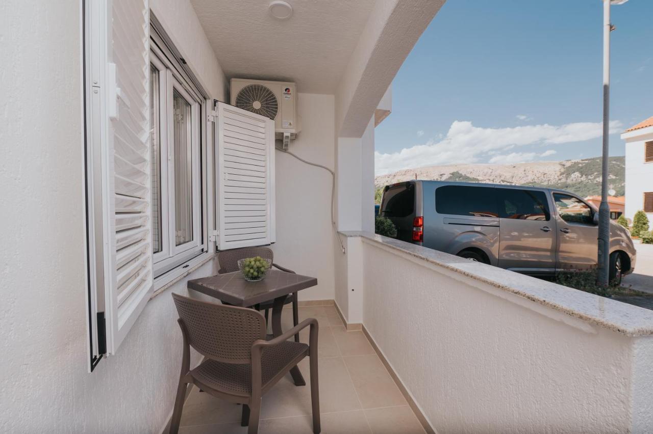 Apartments Virgine Maria I Baška Exterior foto
